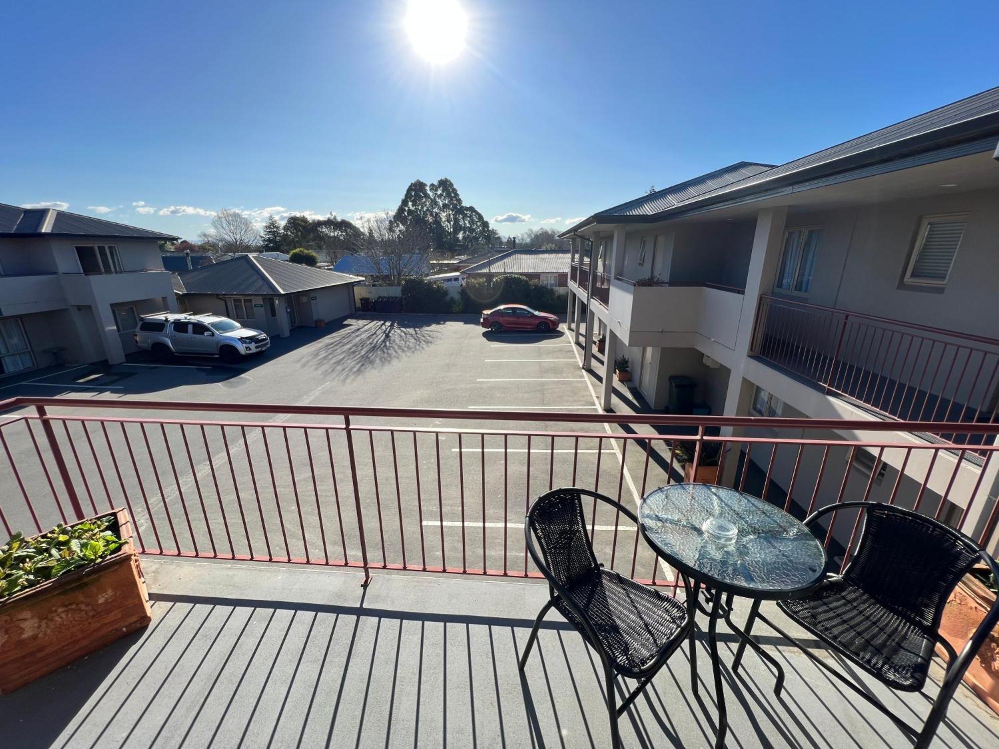 The Suites Ashburton Extérieur photo