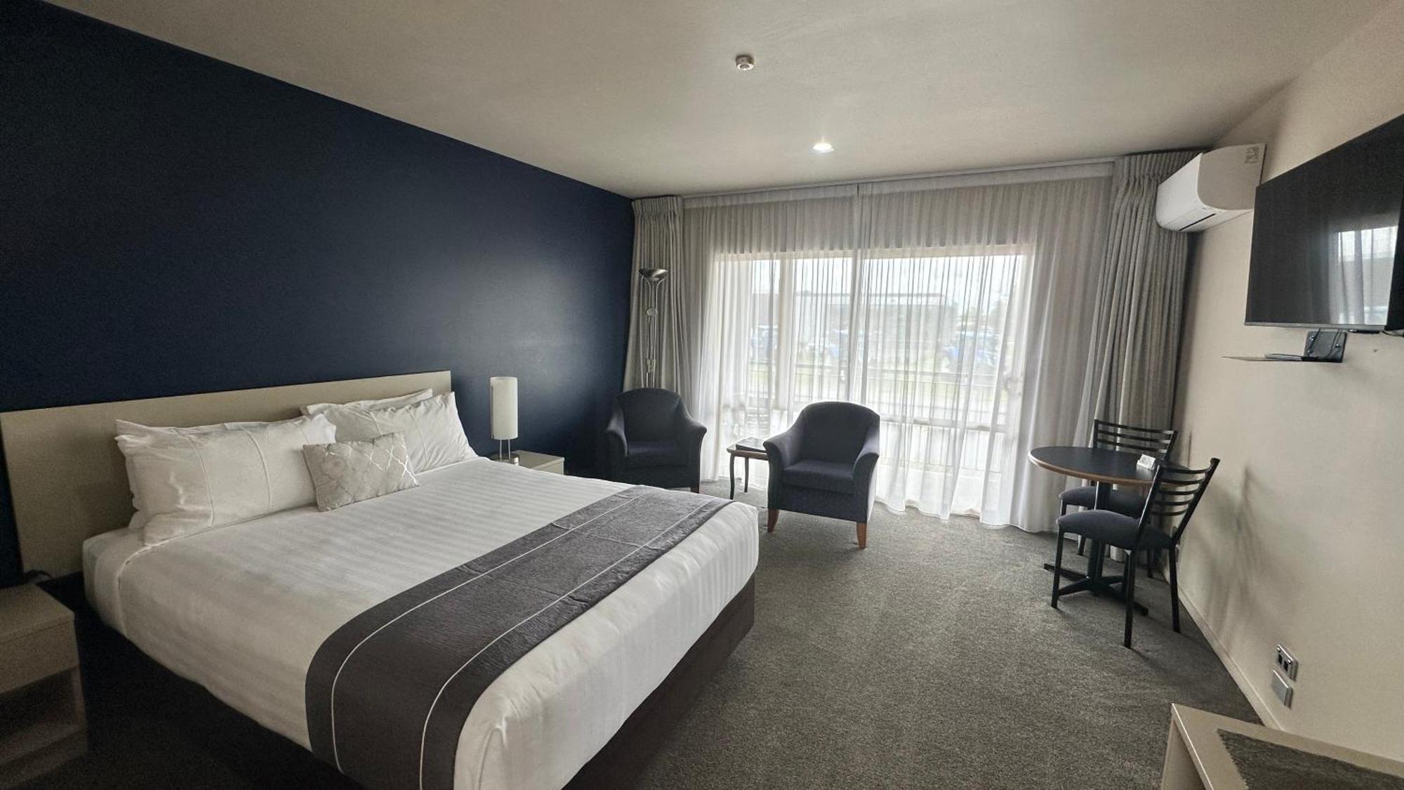The Suites Ashburton Extérieur photo