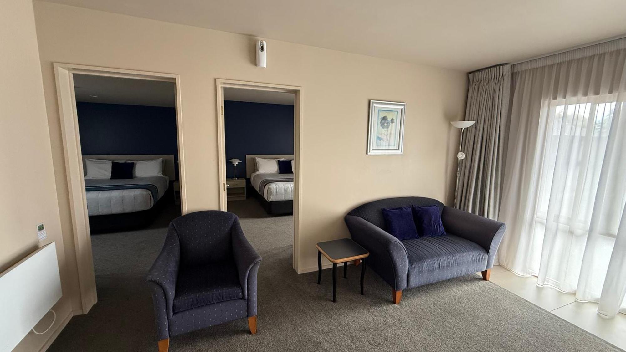 The Suites Ashburton Extérieur photo