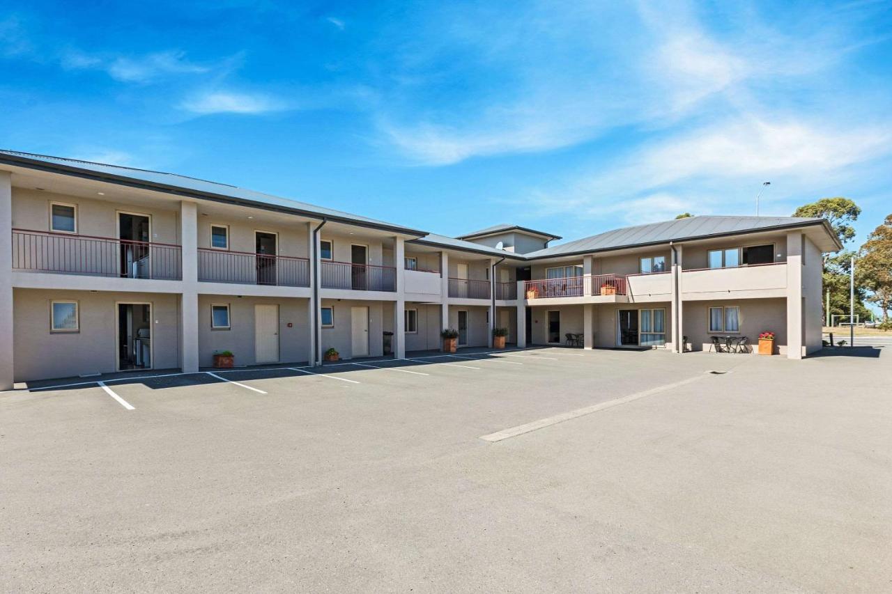 The Suites Ashburton Extérieur photo