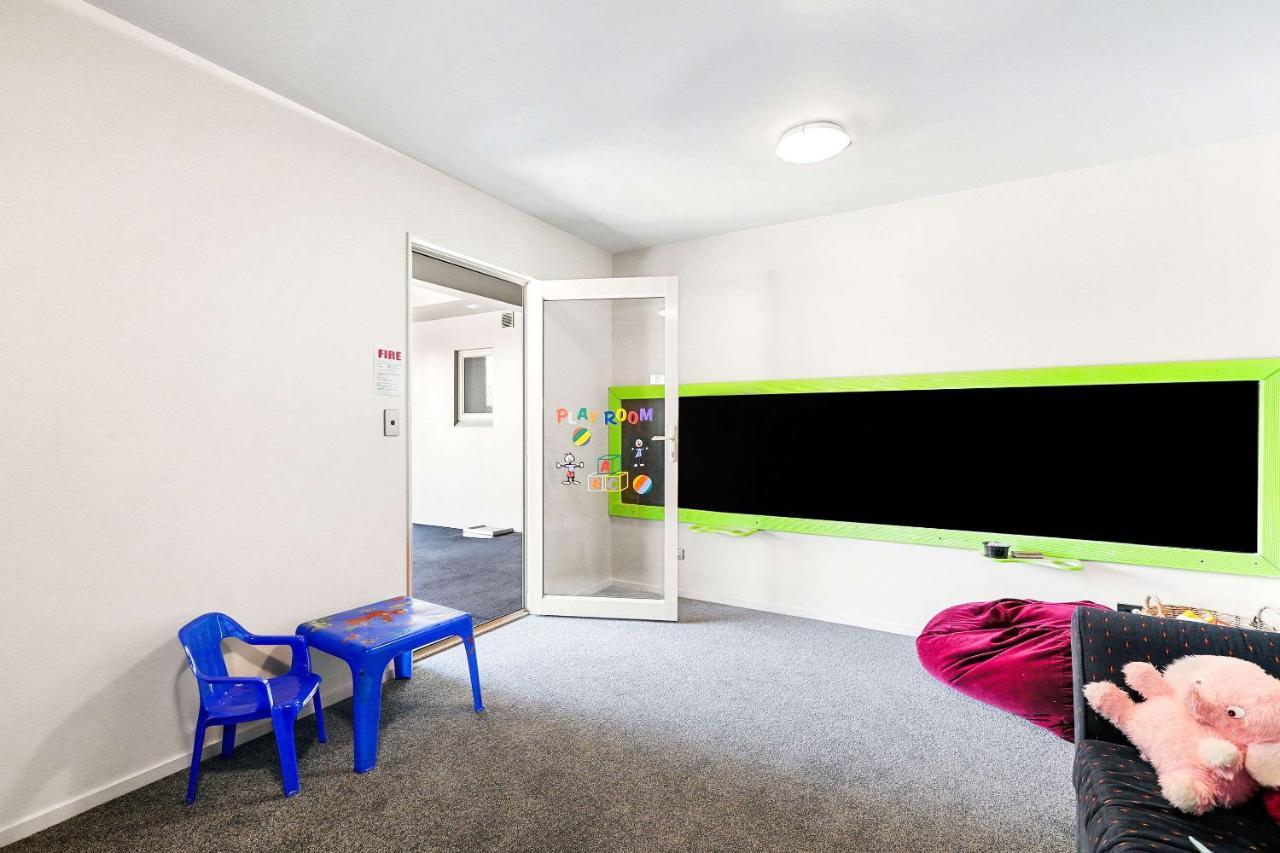 The Suites Ashburton Extérieur photo